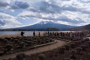 放基迪投？雷霆主帅：整个赛季都这种情况 当他是空位要自信出手